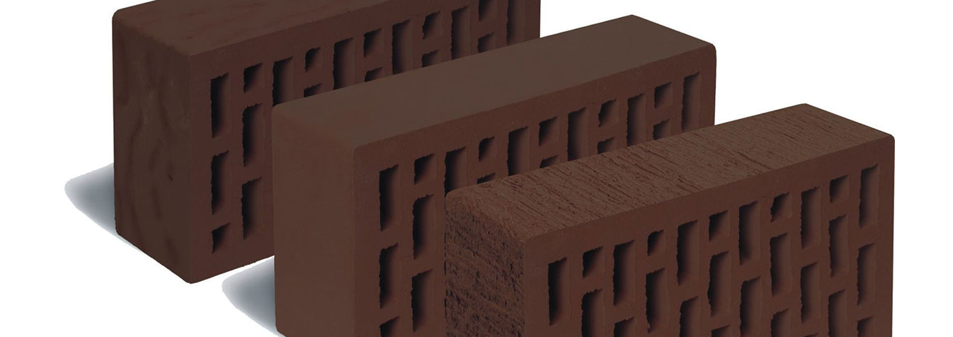 Коричневый кирпич в Казани